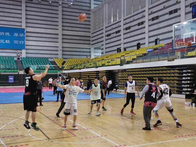 说明: C:\Users\lenovo\Desktop\20211027篮球比赛.jpg